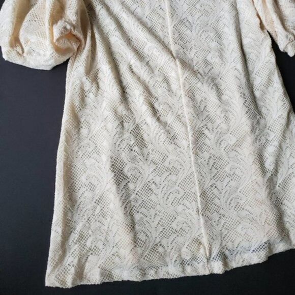 💍Yoco Cream Crochet Blouse - Picture 8 of 8